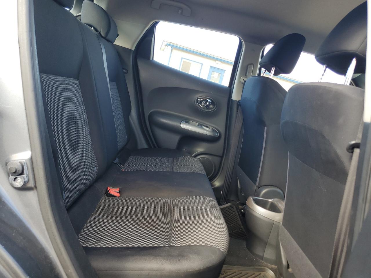 2016 Nissan Juke S VIN: JN8AF5MRXGT600031 Lot: 84287415