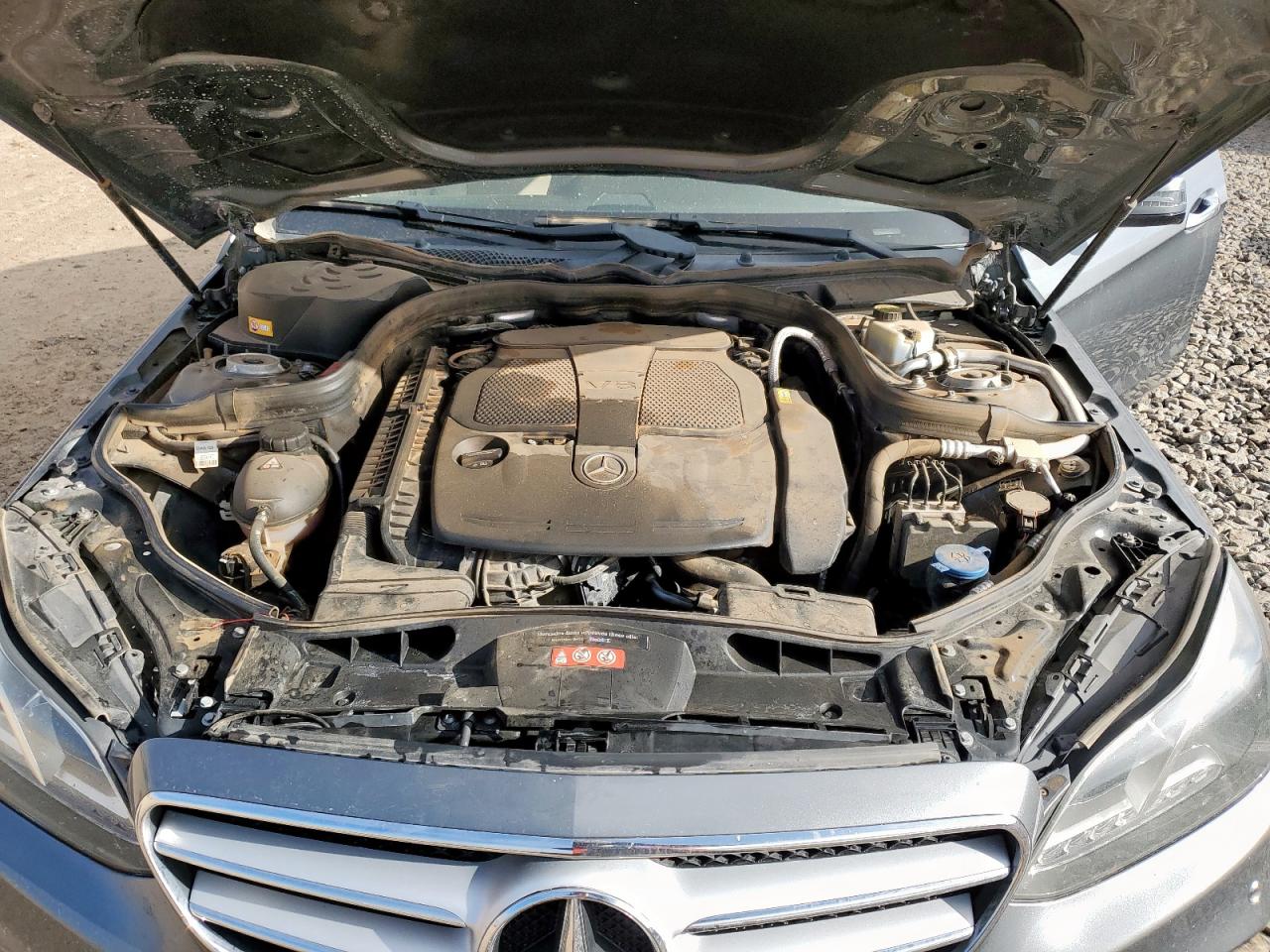 2016 Mercedes-Benz E 350 VIN: WDDHF5KB8GB201257 Lot: 81610905