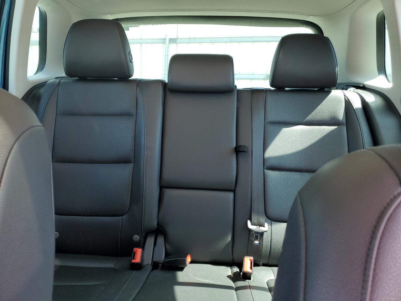 2017 Volkswagen Tiguan Wolfsburg VIN: WVGSV7AX1HW505628 Lot: 81818215