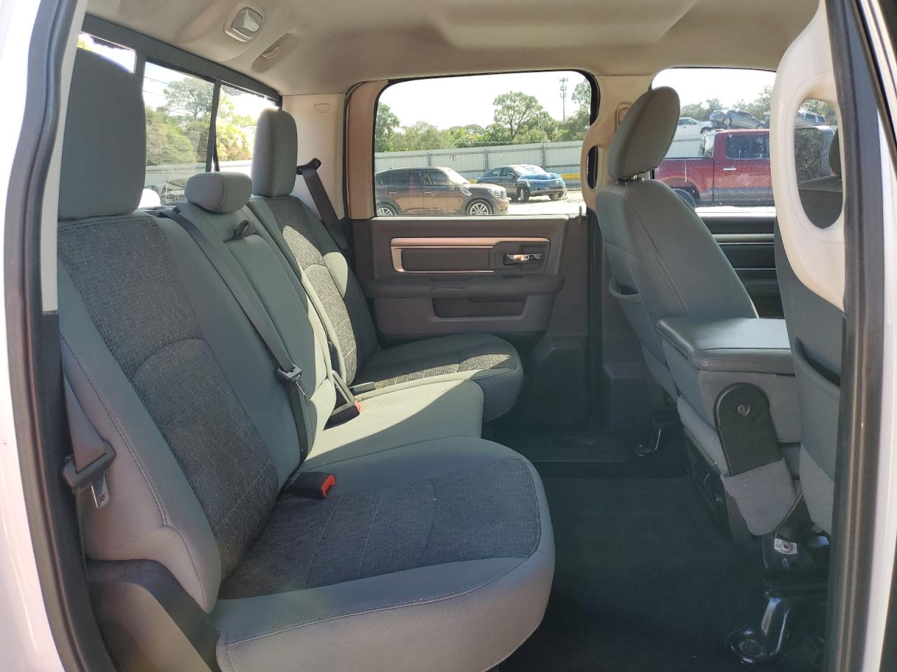 2015 Ram 1500 Slt VIN: 1C6RR7LM2FS632216 Lot: 84201285