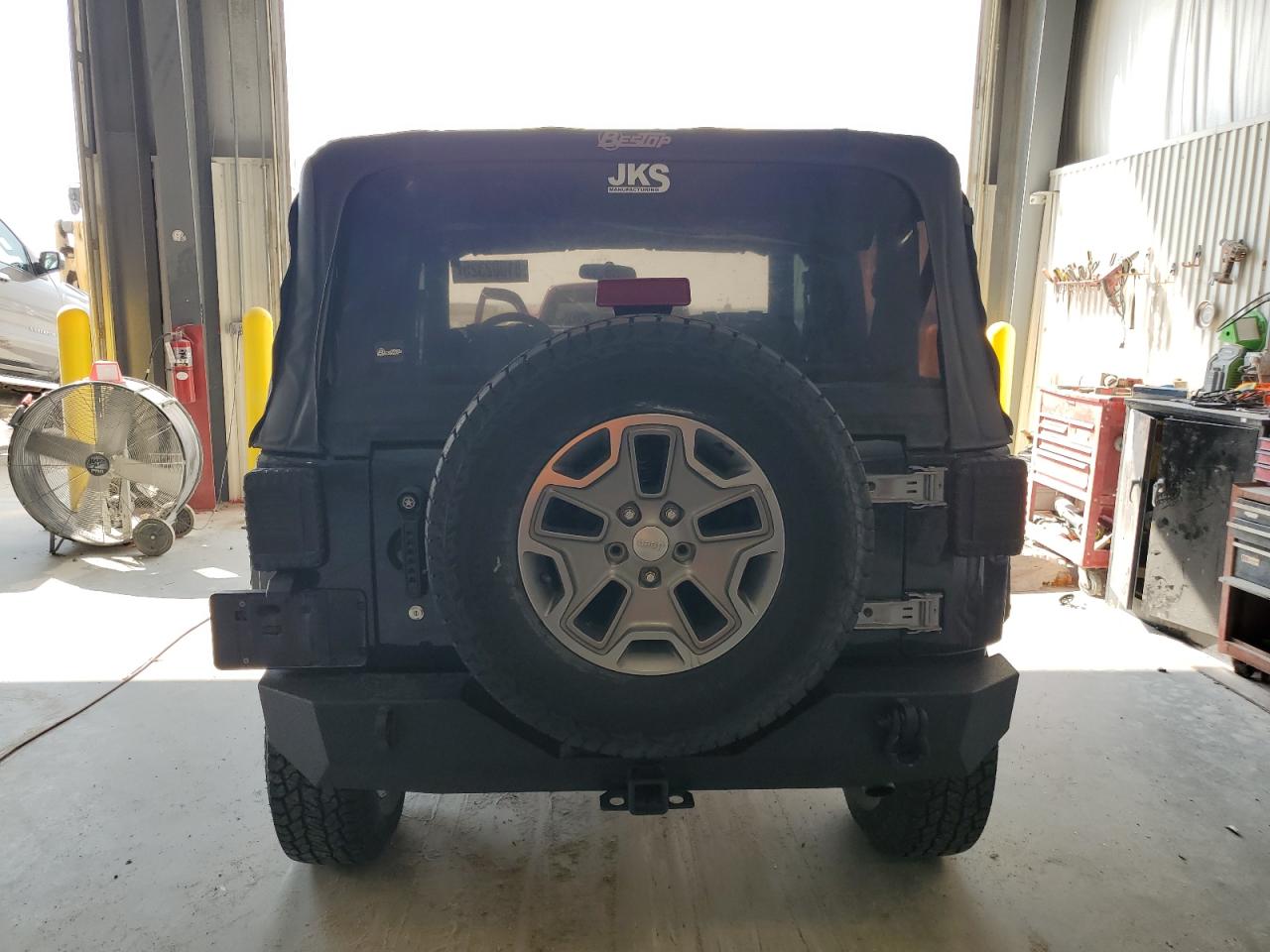 2016 Jeep Wrangler Sport VIN: 1C4AJWAGXGL295231 Lot: 81002325