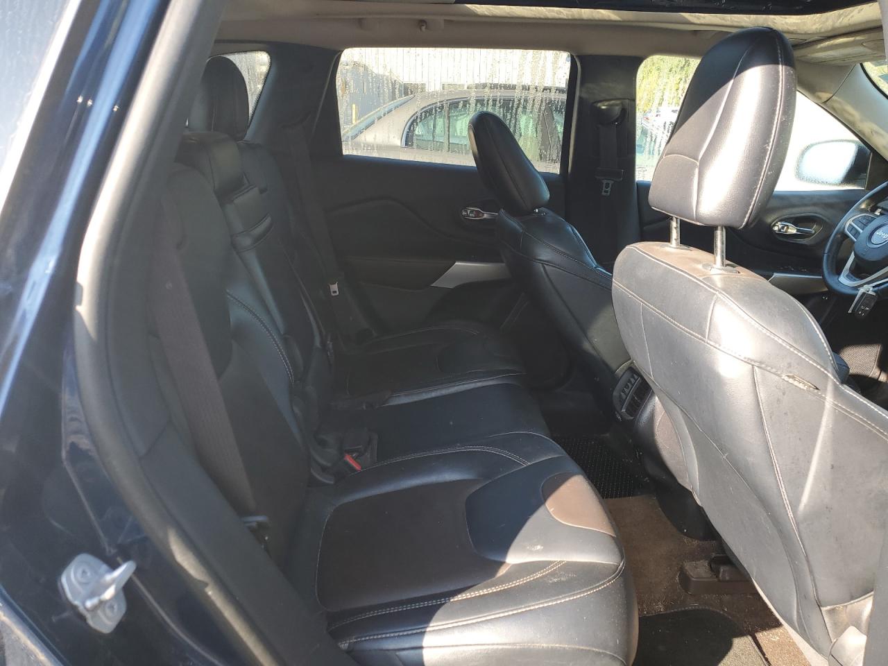 2018 Jeep Cherokee Limited VIN: 1C4PJMDB6JD545743 Lot: 71826355