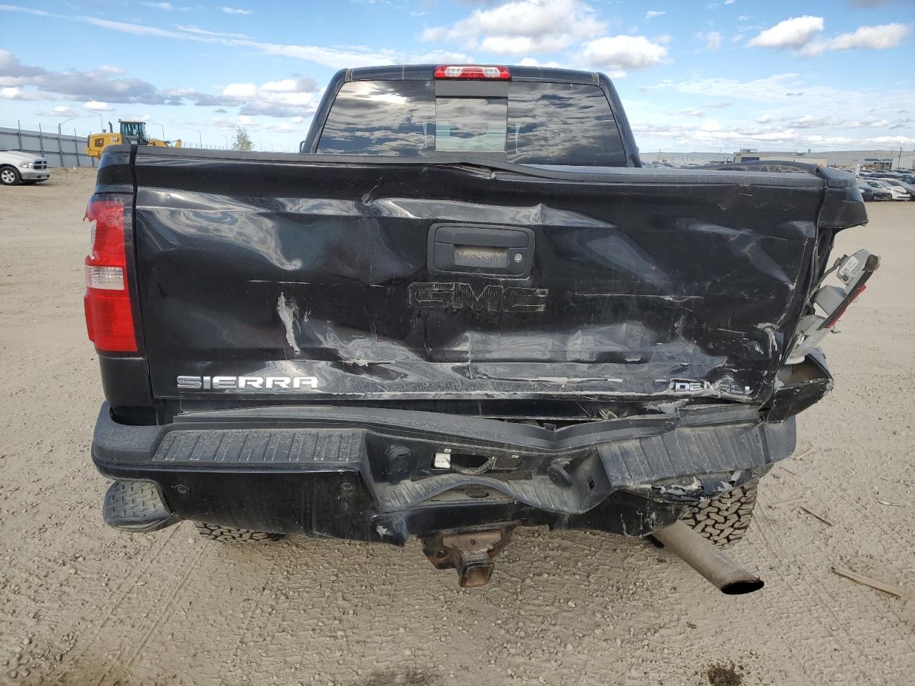 2015 GMC Sierra K2500 Denali VIN: 1GT120EG6FF634553 Lot: 71257375
