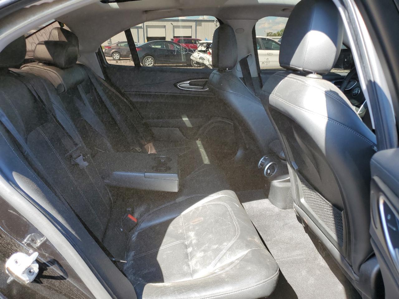 2017 Alfa Romeo Giulia Q4 VIN: ZARFAEDN2H7536189 Lot: 70920315