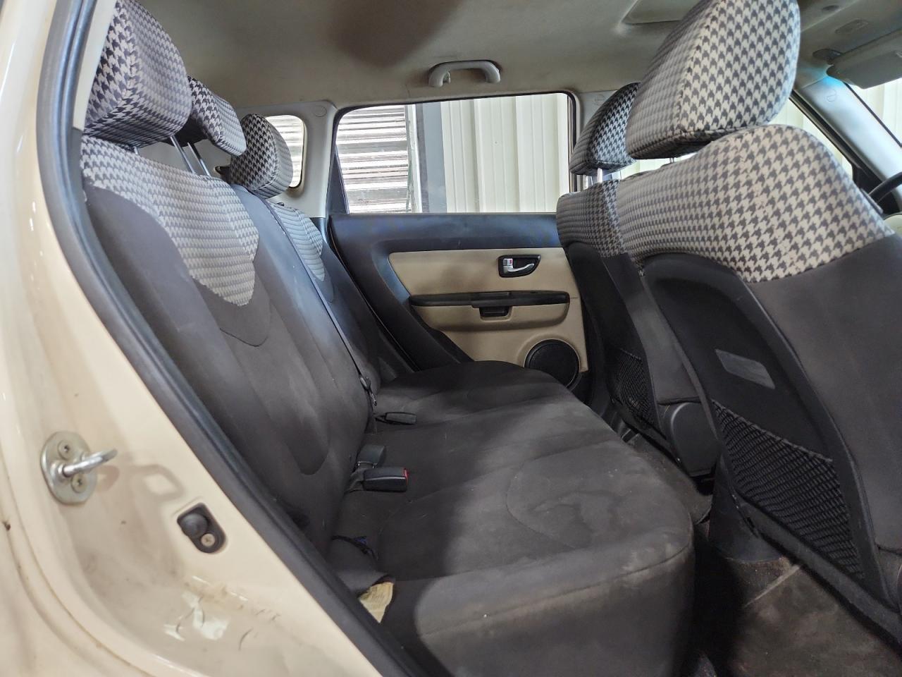 2013 Kia Soul + VIN: KNDJT2A6XD7553018 Lot: 84260445