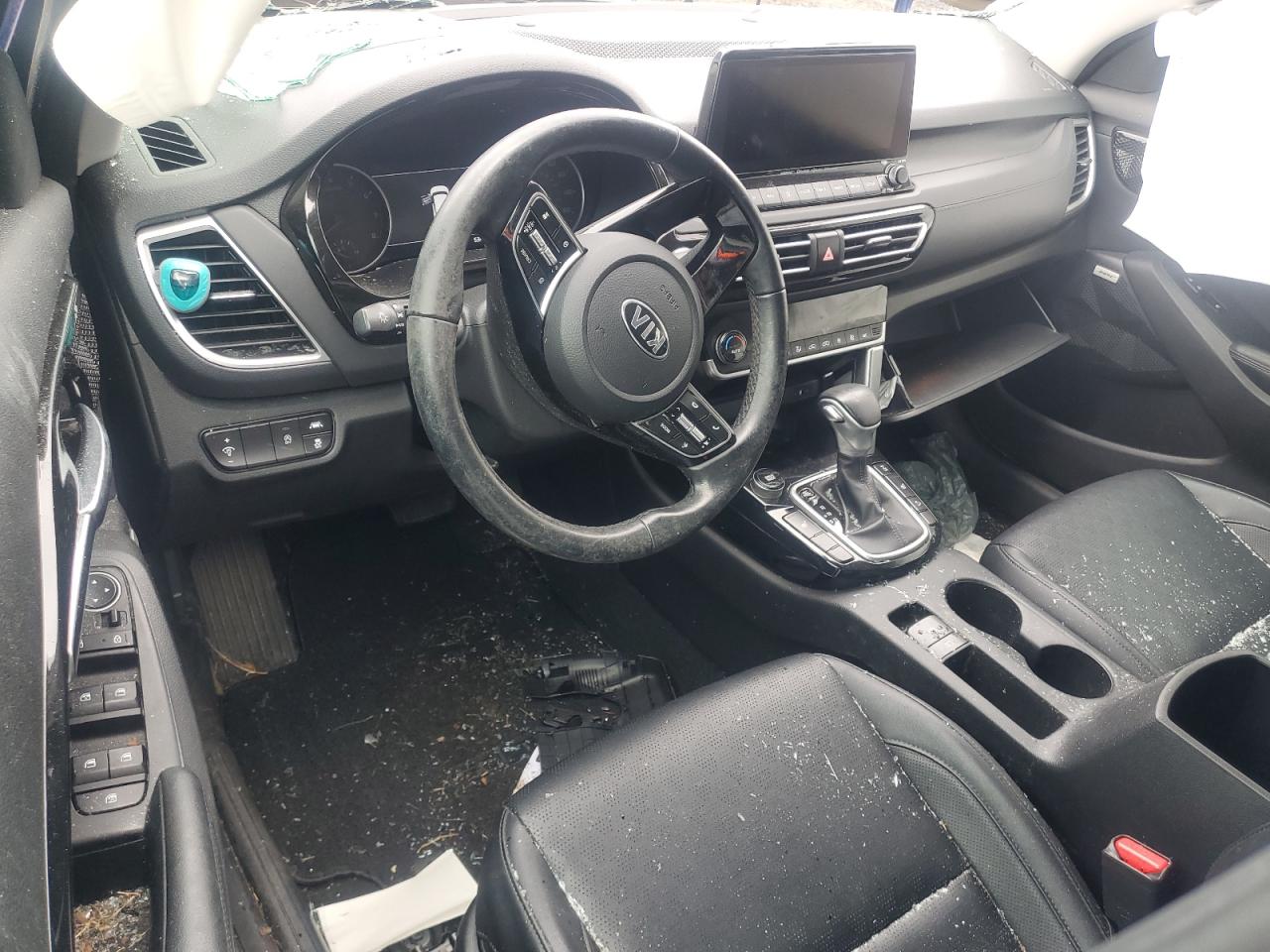 2021 Kia Seltos Sx VIN: KNDETCA24M7182779 Lot: 83933365