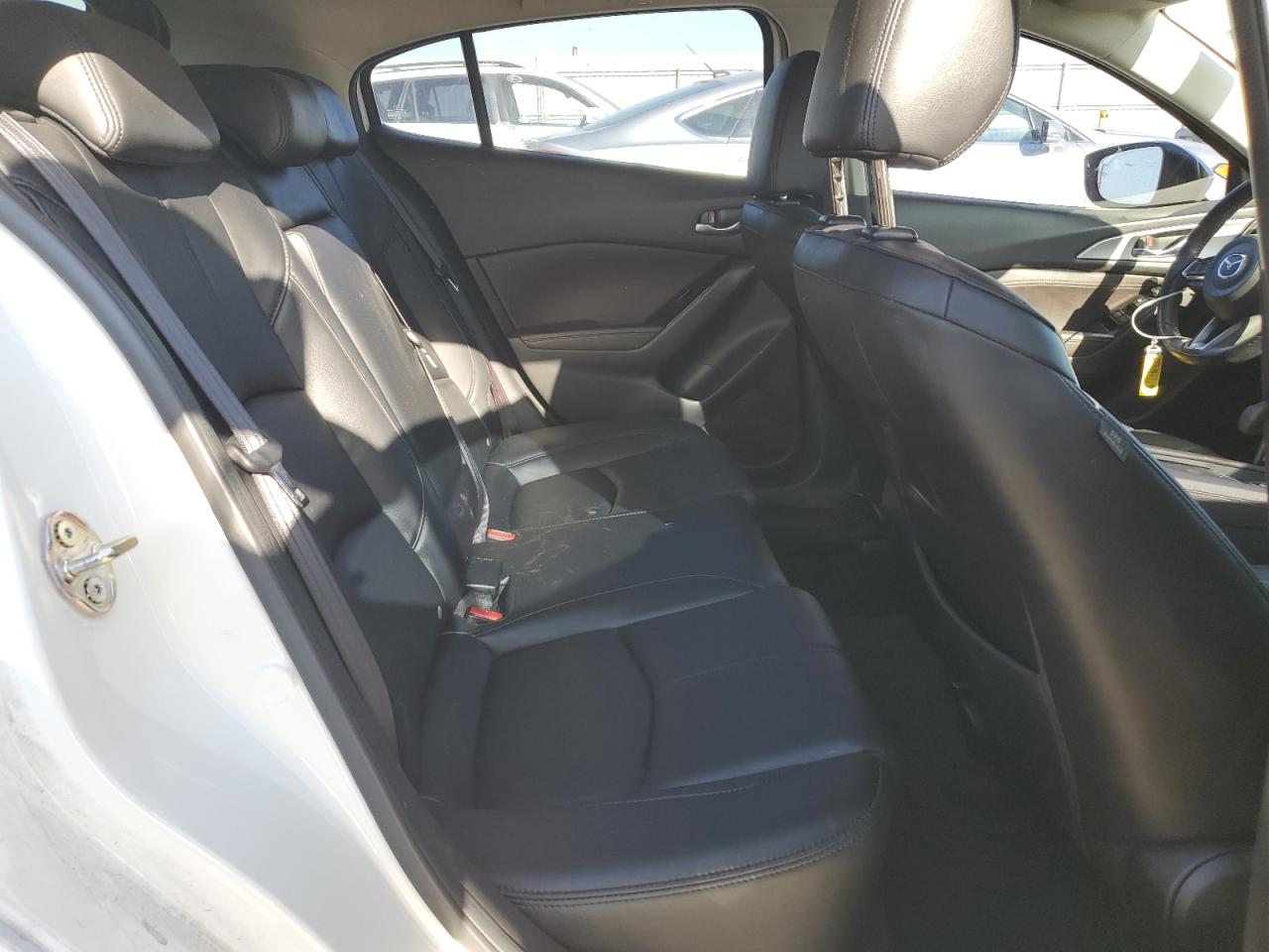 2017 Mazda 3 Touring VIN: JM1BN1L36H1115780 Lot: 72012515