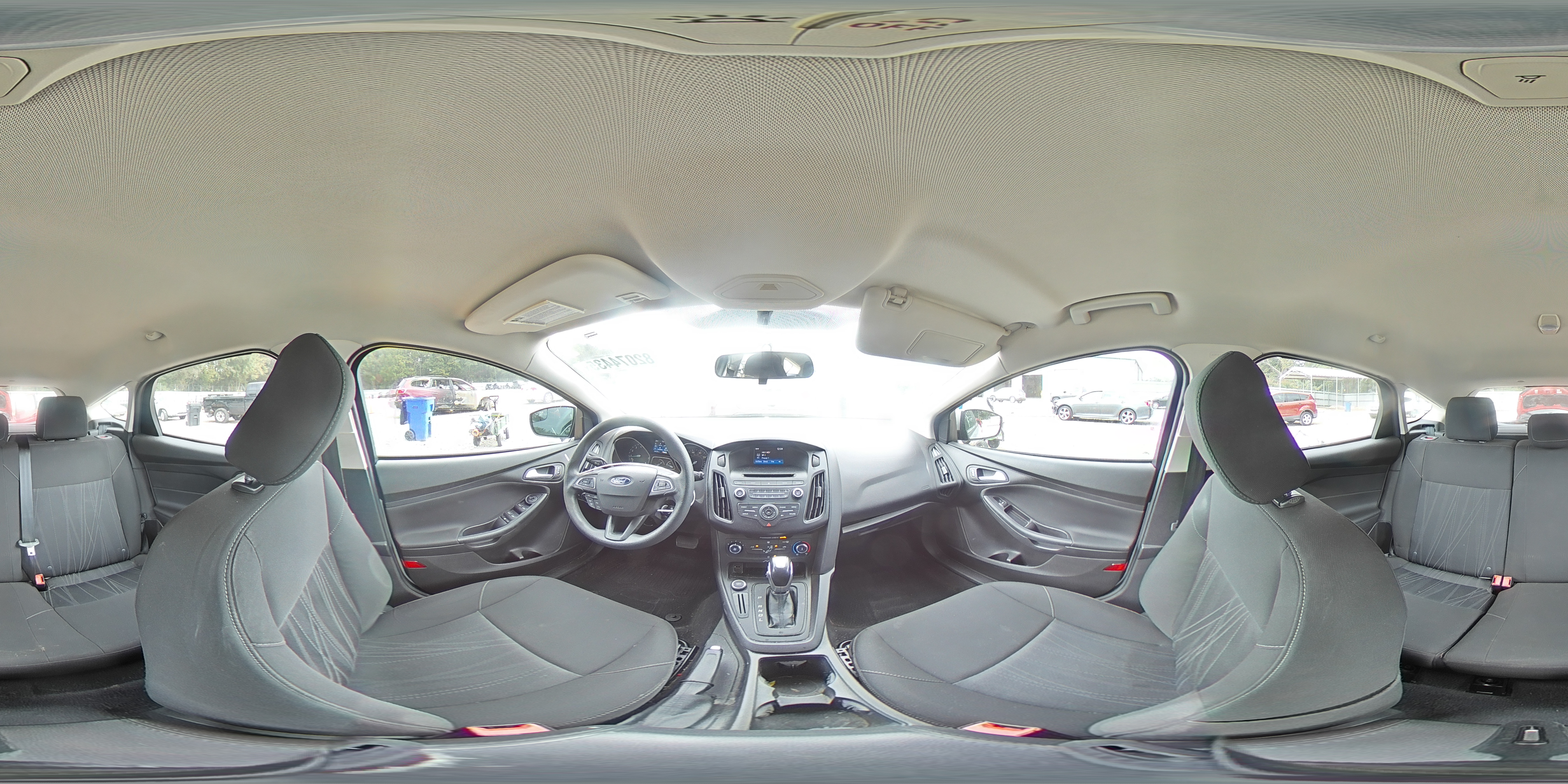 2015 Ford Focus Se VIN: 1FADP3K28FL291602 Lot: 82074435