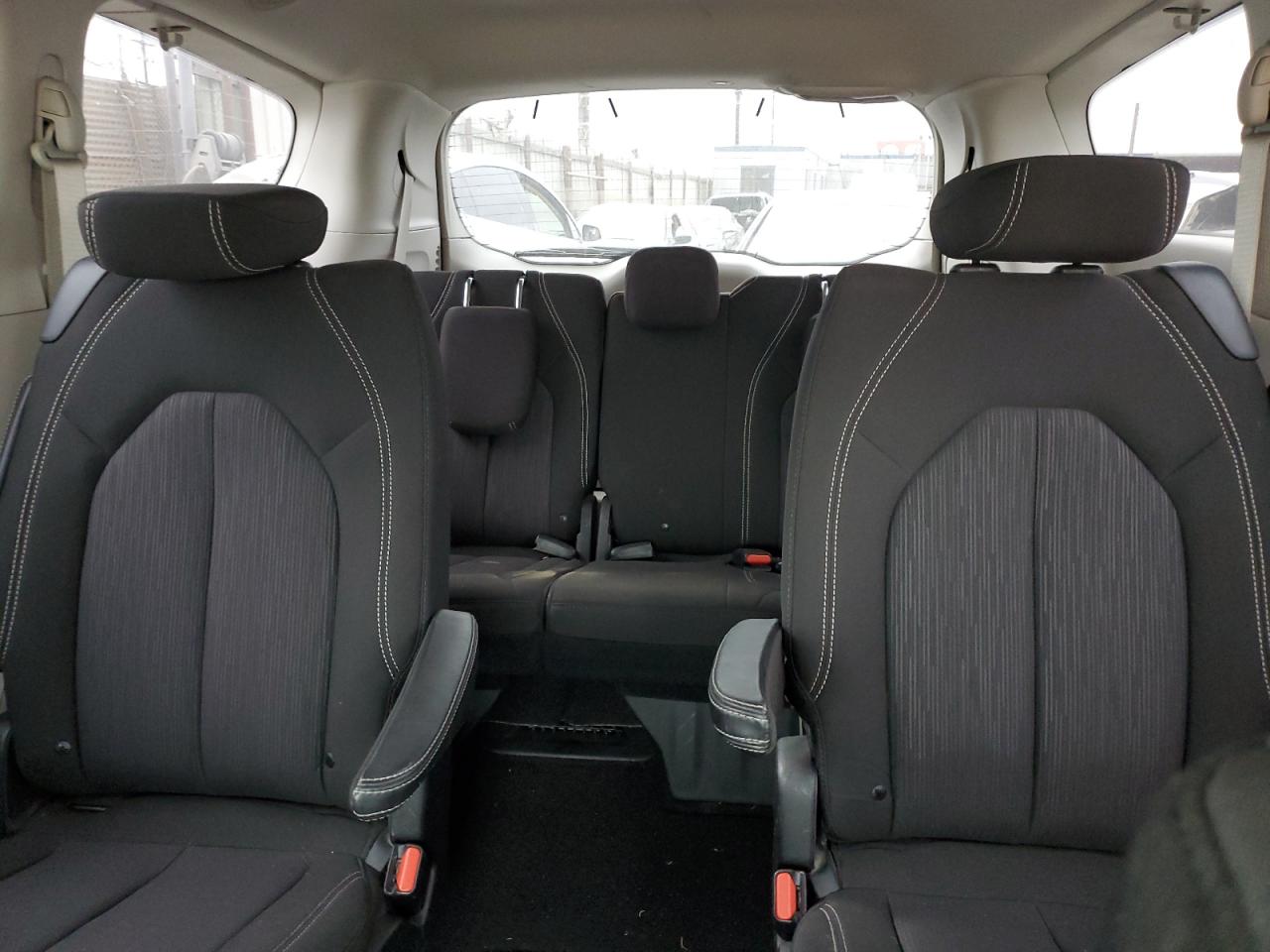 2020 Chrysler Voyager Lx VIN: 2C4RC1CGXLR279139 Lot: 71753725