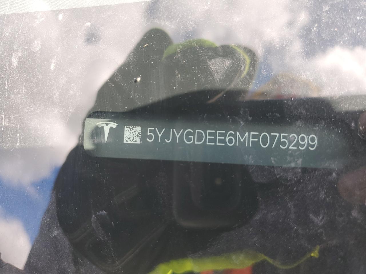 2021 Tesla Model Y VIN: 5YJYGDEE6MF075299 Lot: 71168095