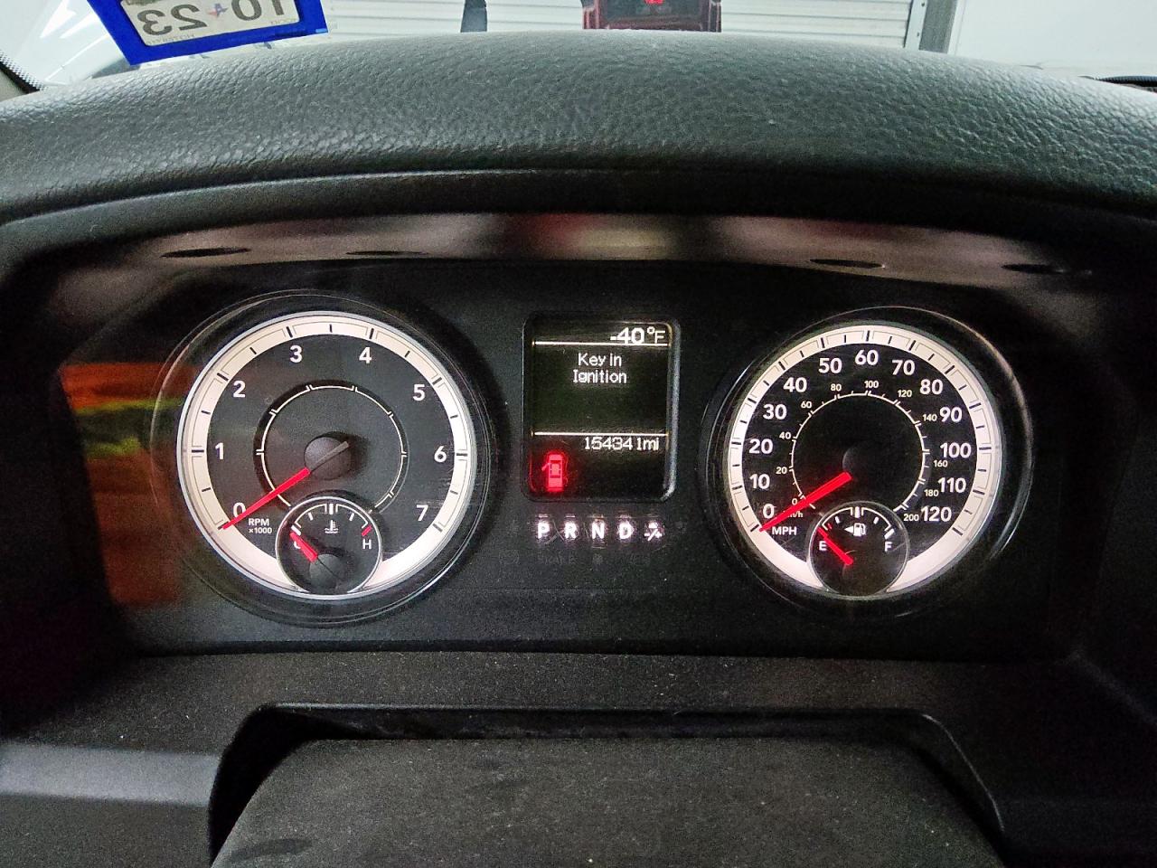 2017 Ram 1500 St VIN: 3C6JR6DG8HG768716 Lot: 80923085