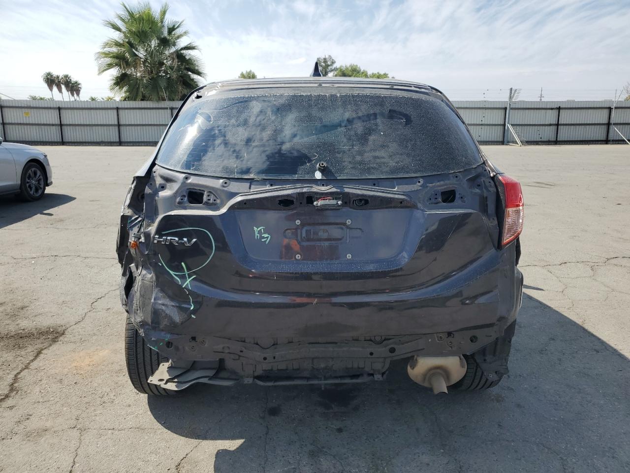 2018 Honda Hr-V Lx VIN: 3CZRU5H34JM710633 Lot: 84469645