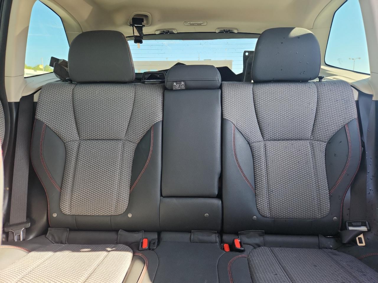 2022 Subaru Forester Sport VIN: JF2SKAJC6NH402570 Lot: 71825535