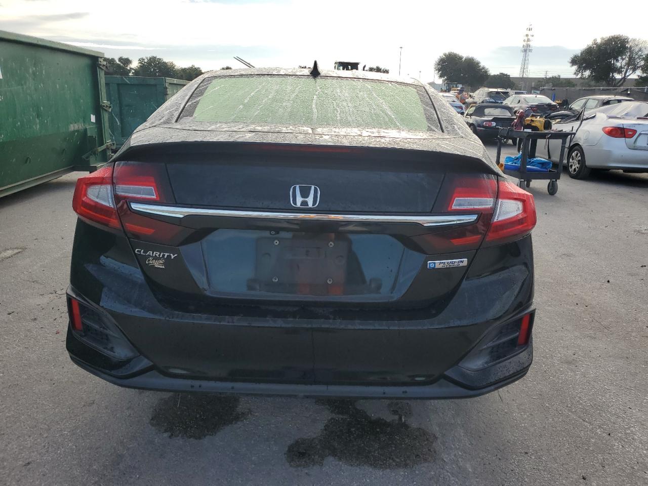 2018 Honda Clarity VIN: JHMZC5F11JC011633 Lot: 81209265
