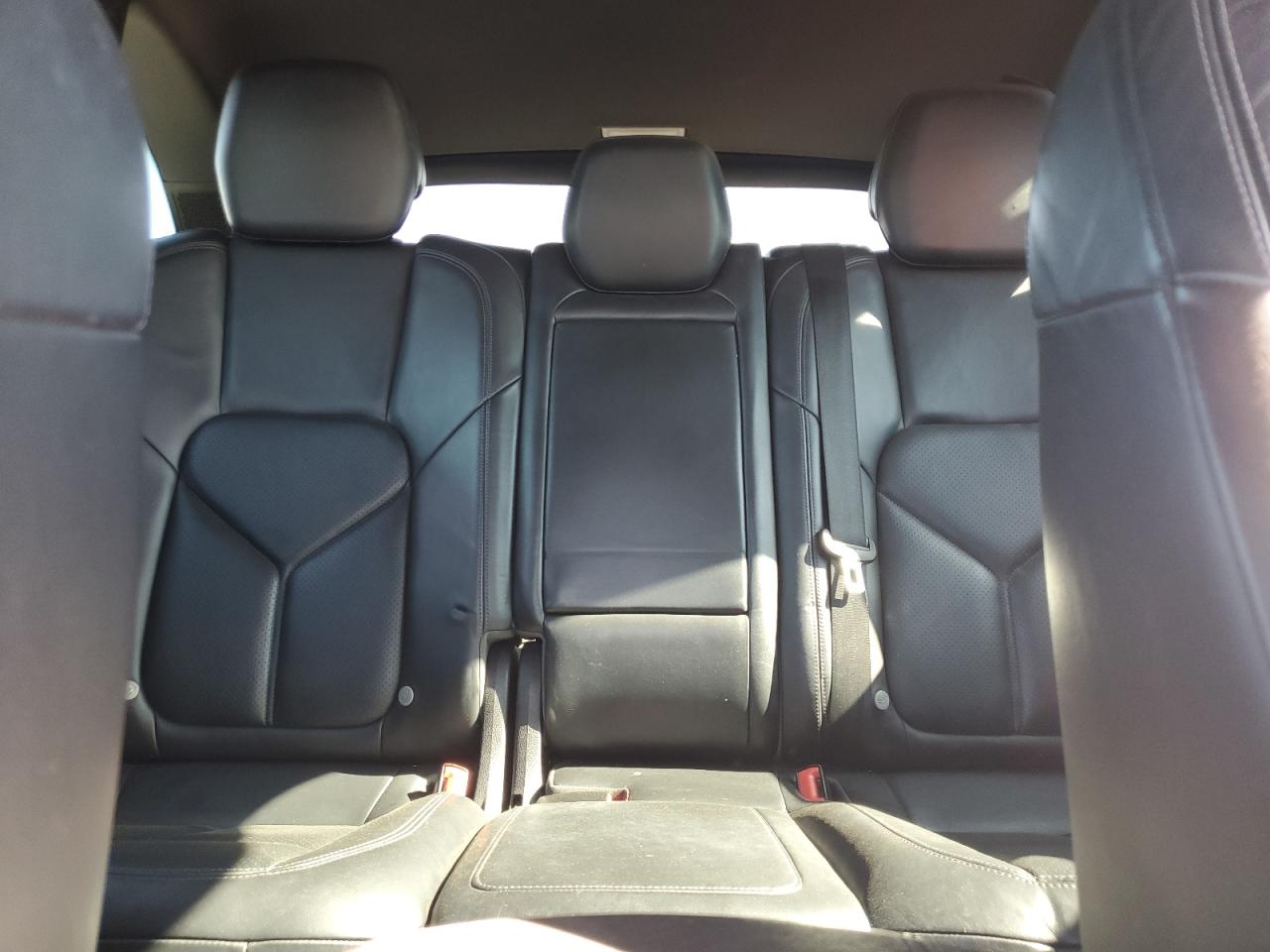 2012 Porsche Cayenne S Hybrid VIN: WP1AE2A29CLA90588 Lot: 84244395