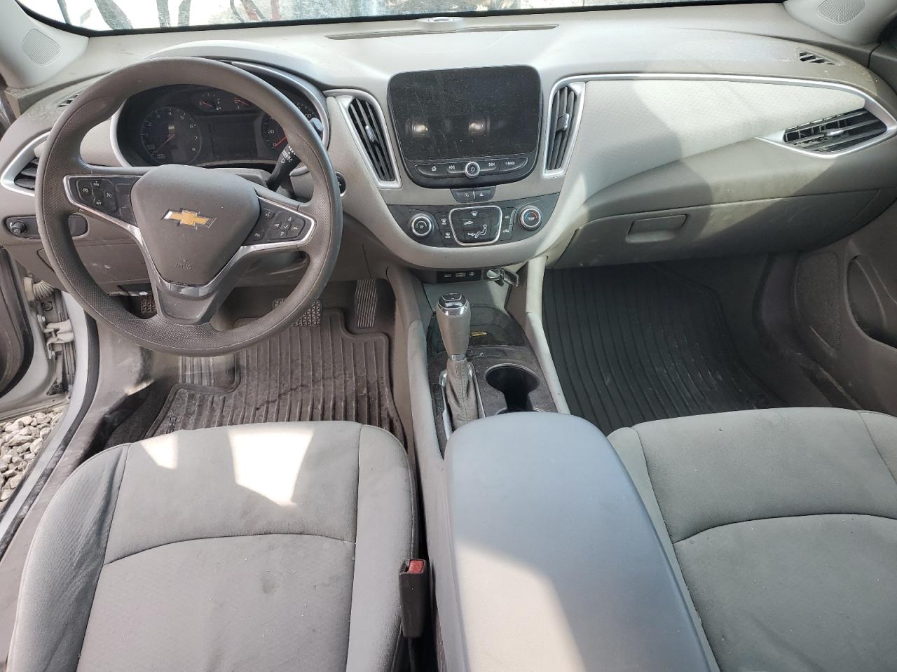 2020 Chevrolet Malibu Ls VIN: 1G1ZB5ST7LF138442 Lot: 81843975