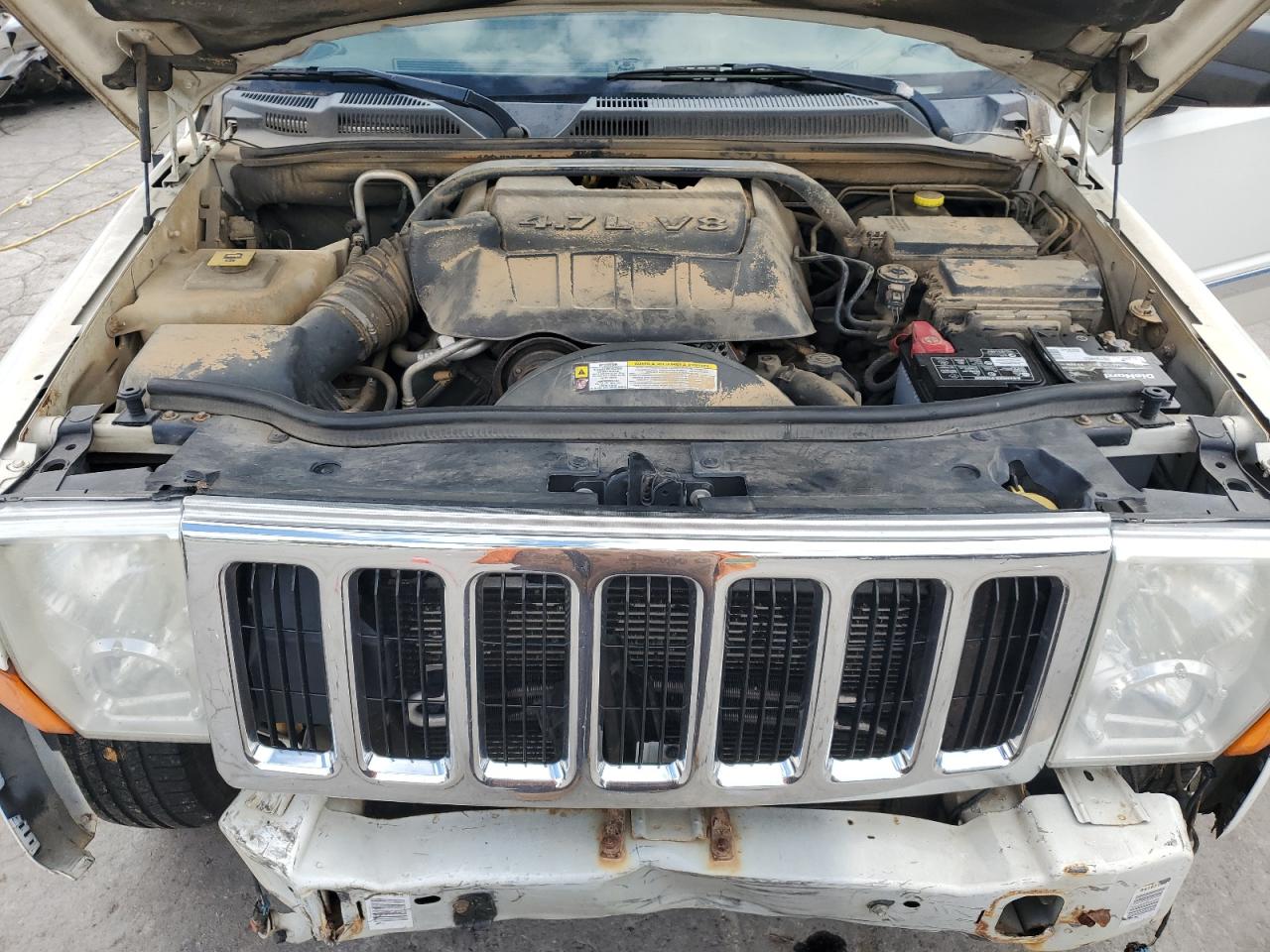 2008 Jeep Commander Limited VIN: 1J8HG58N18C182788 Lot: 81823405