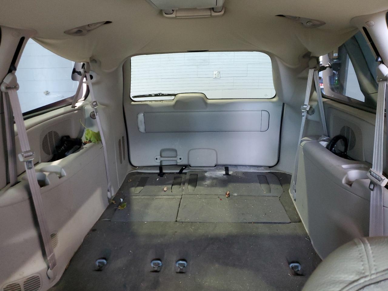 2005 Chrysler Town & Country Limited VIN: 2C8GP64L15R193031 Lot: 80980765