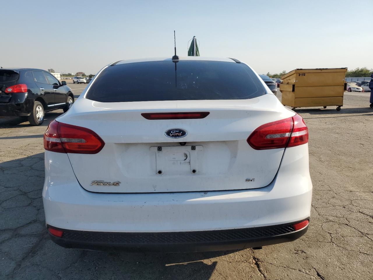 2016 Ford Focus Se VIN: 1FADP3F25GL384136 Lot: 70959265