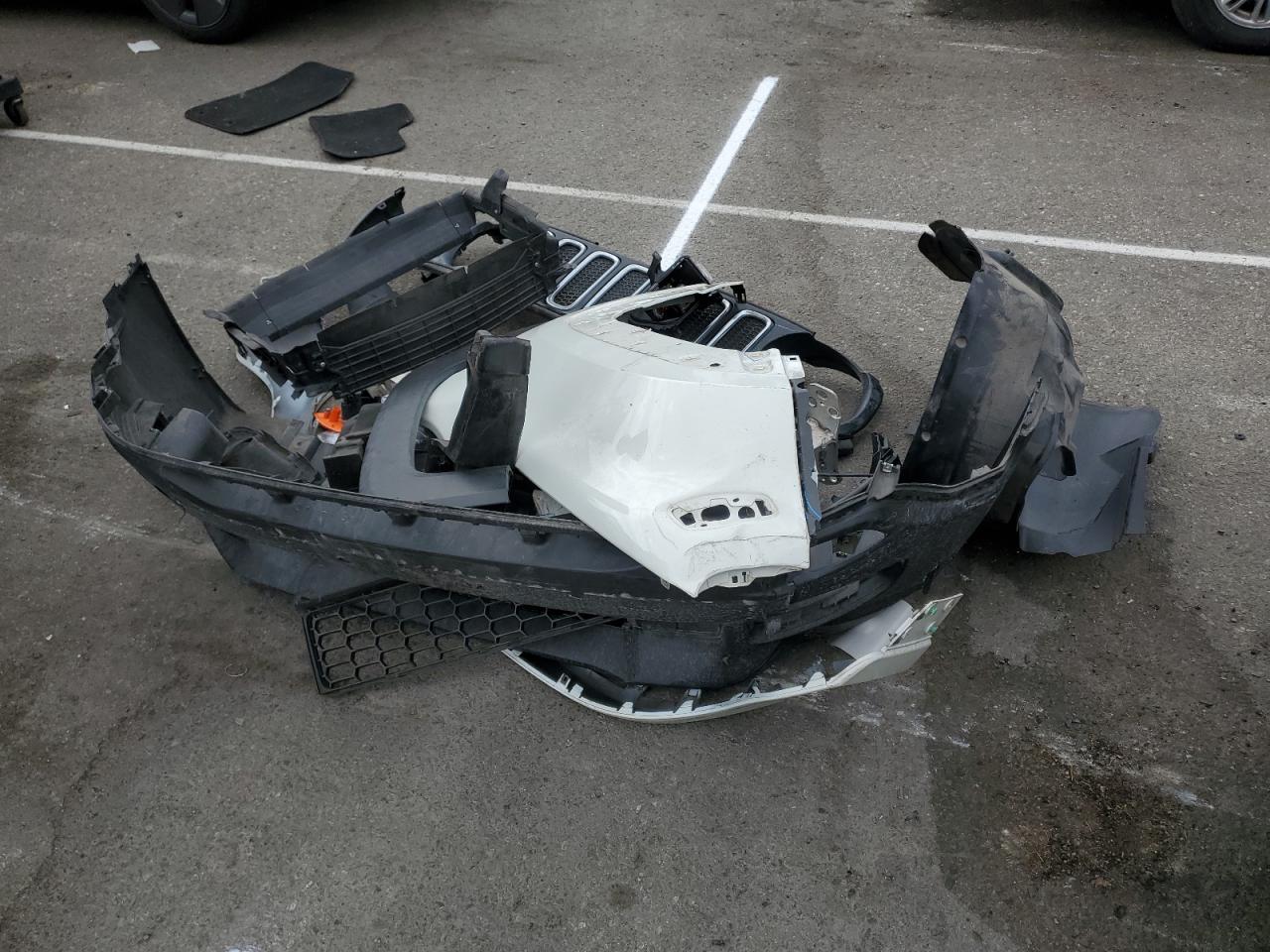 2016 Jeep Renegade Latitude VIN: ZACCJABT3GPD61850 Lot: 82171525