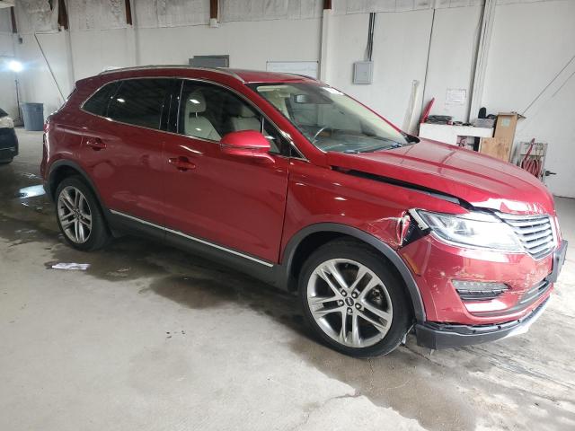Паркетники LINCOLN MKC 2016 Красный