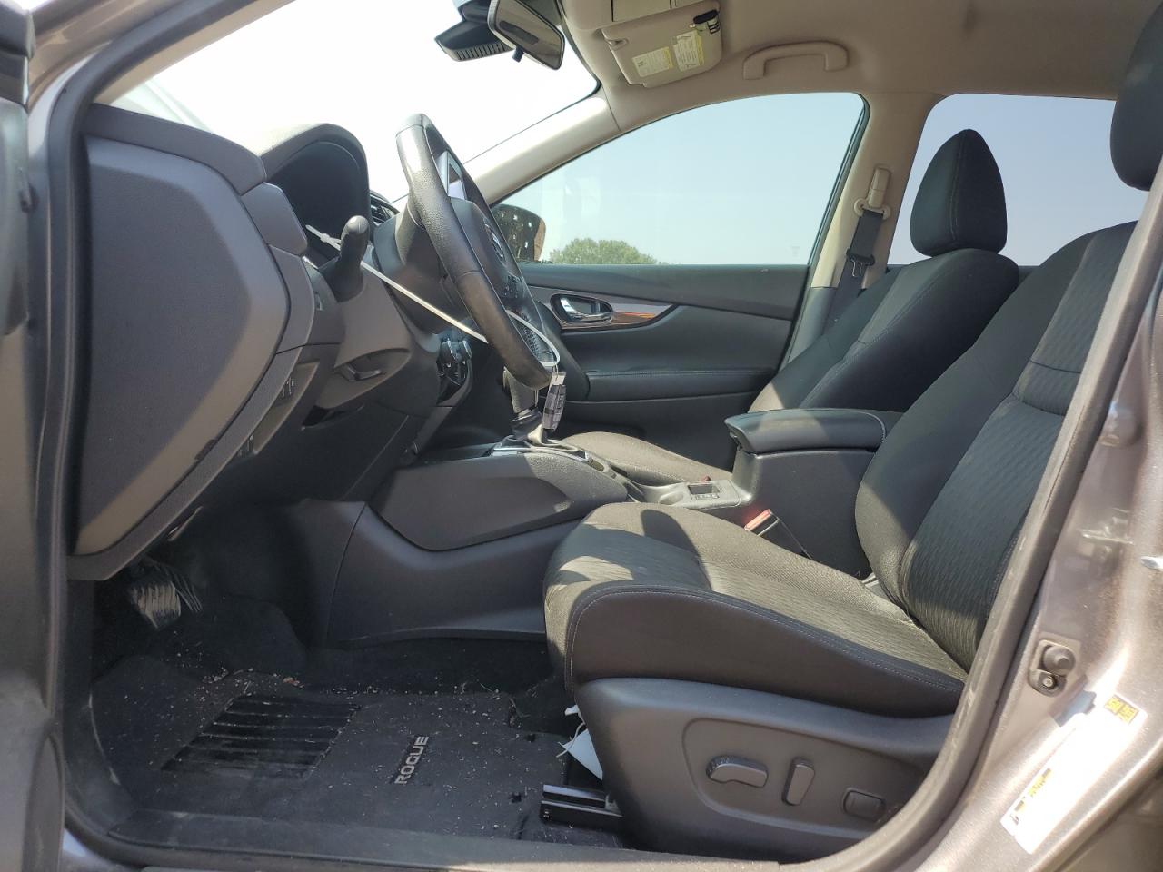 2019 Nissan Rogue S VIN: JN8AT2MT6KW256451 Lot: 81141875