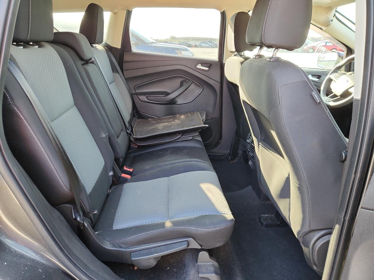 2017 Ford Escape Se VIN: 1FMCU9G91HUB94189 Lot: 71817355