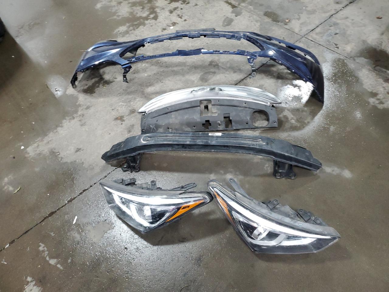 2018 Hyundai Santa Fe Sport VIN: 5XYZT3LB8JG556064 Lot: 81517185