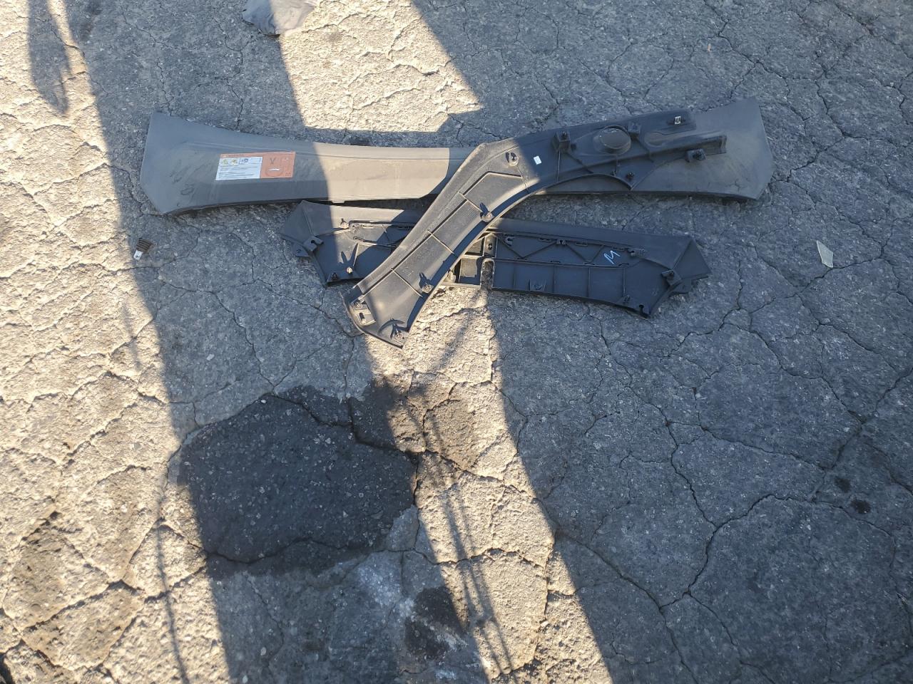 2017 Tesla Model X VIN: 5YJXCBE21HF067067 Lot: 71088215