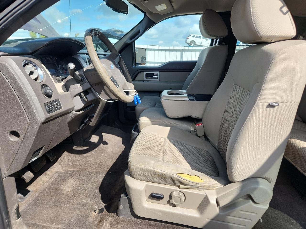 2010 Ford F150 Super Cab VIN: 1FTEX1E89AKE42111 Lot: 71475785