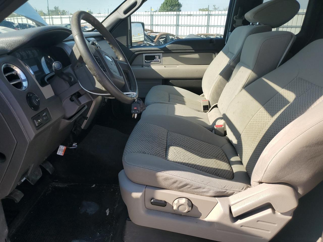 2009 Ford F150 Super Cab VIN: 1FTRX12V79KB99826 Lot: 81372155