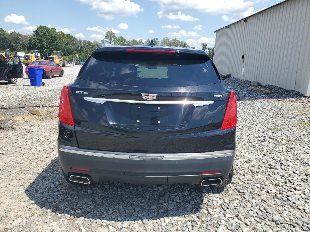 2017 Cadillac Xt5 Premium Luxury VIN: 1GYKNCRS3HZ279073 Lot: 71407305