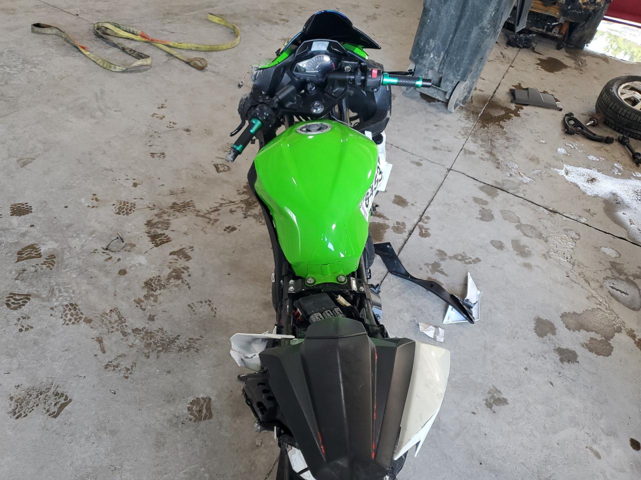 2015 Kawasaki Ex300 A VIN: JKAEX8A17FDA20865 Lot: 84535715