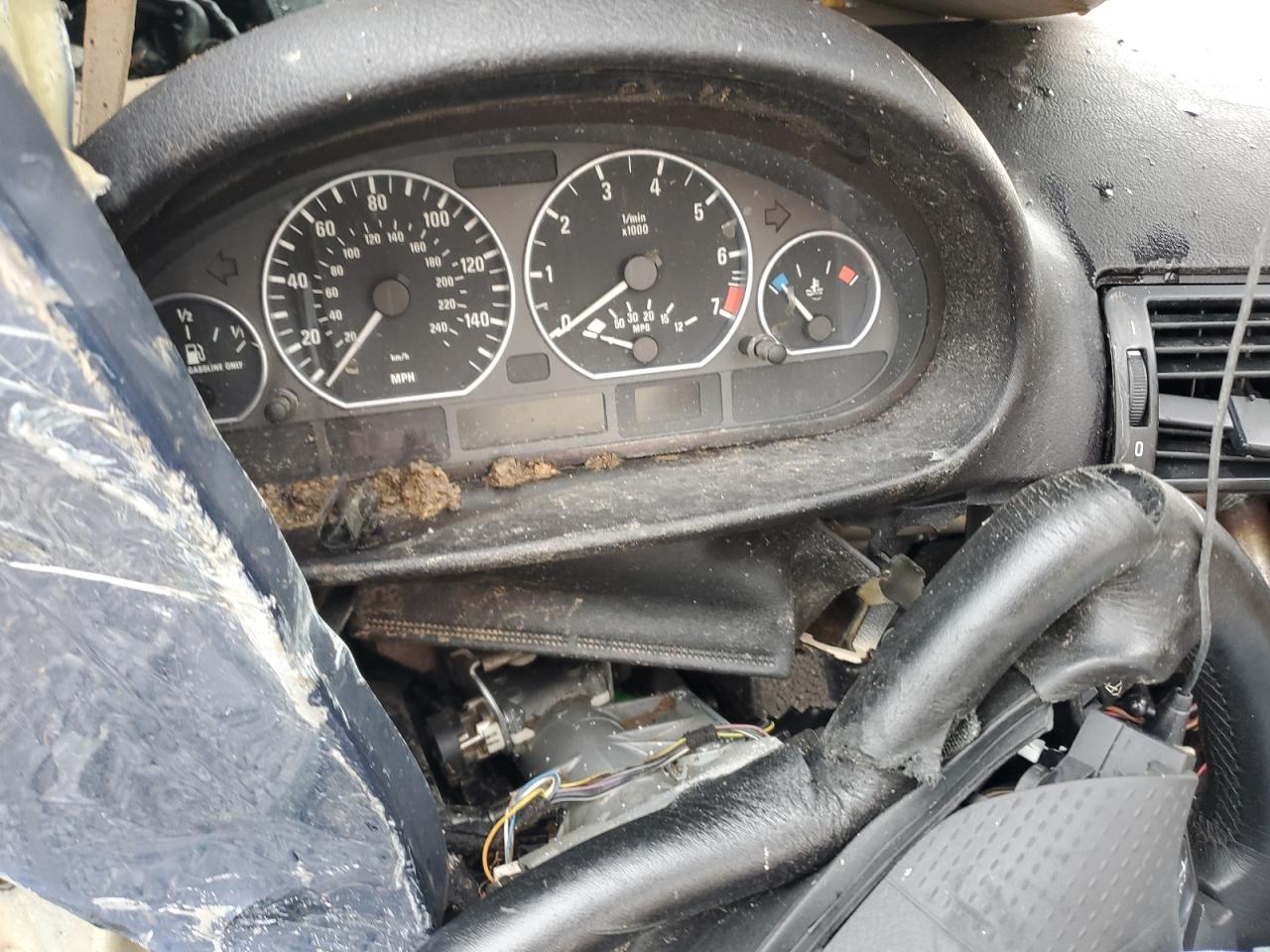 2005 BMW 330 I VIN: WBAEV53405KM43051 Lot: 81668065