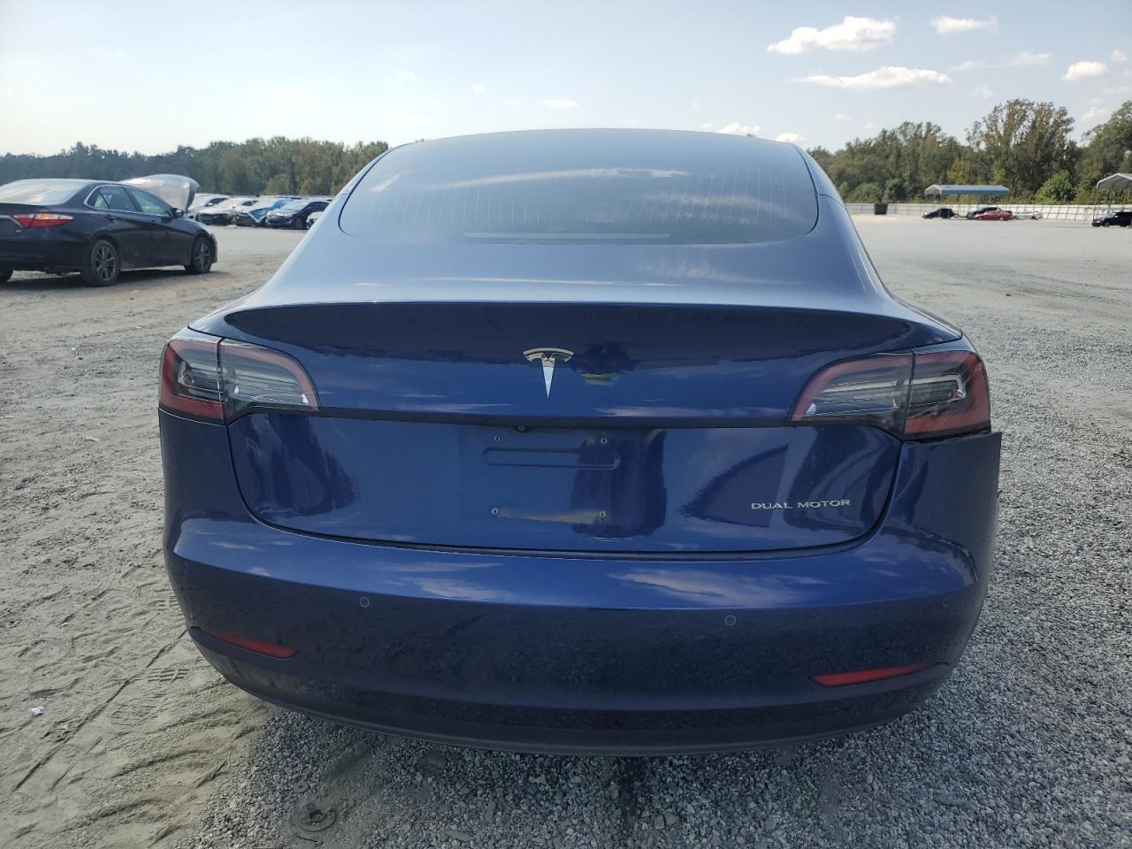 2018 Tesla Model 3 VIN: 5YJ3E1EB9JF120283 Lot: 81733195