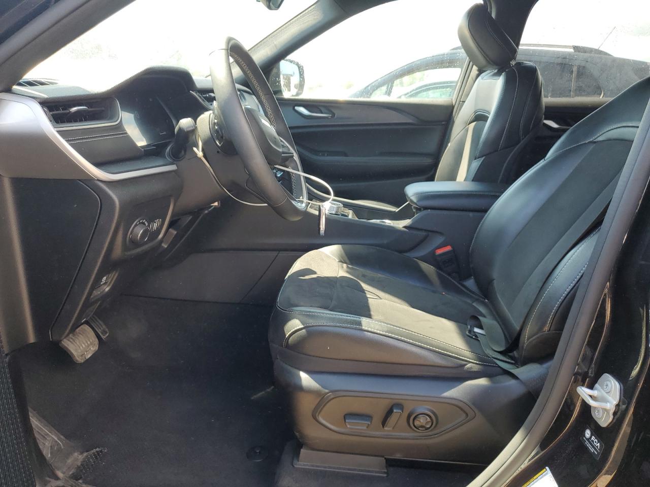 2024 Jeep Grand Cherokee L Laredo VIN: 1C4RJKAG1R8579509 Lot: 71025135