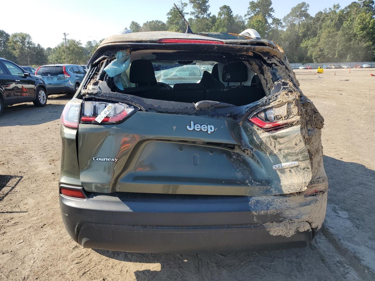 2019 Jeep Cherokee Latitude VIN: 1C4PJLCB3KD285184 Lot: 70707715