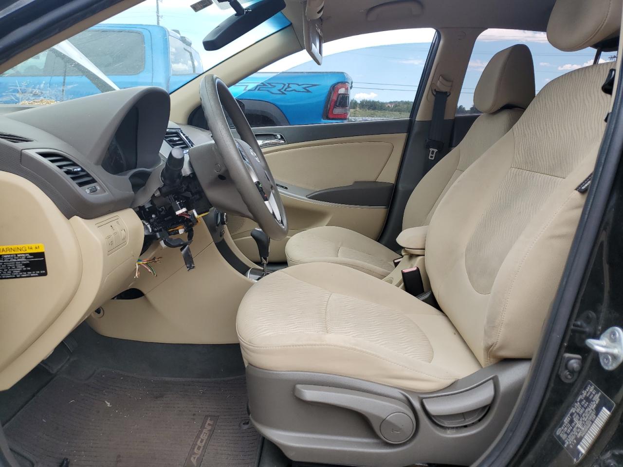 2013 Hyundai Accent Gls VIN: KMHCU4AE3DU380657 Lot: 81060905