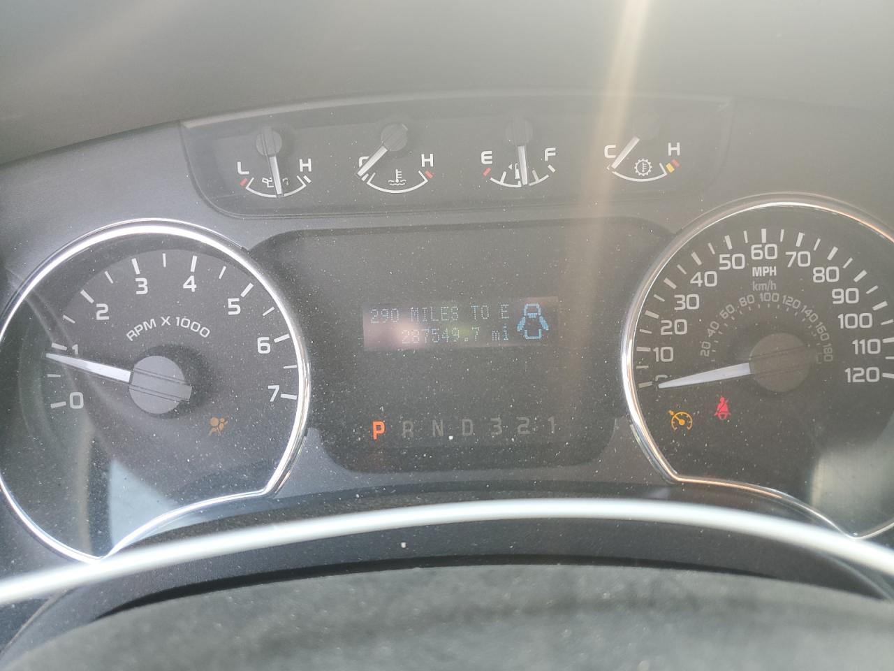 2011 Ford F150 VIN: 1FTMF1CM9BKD30568 Lot: 71781805