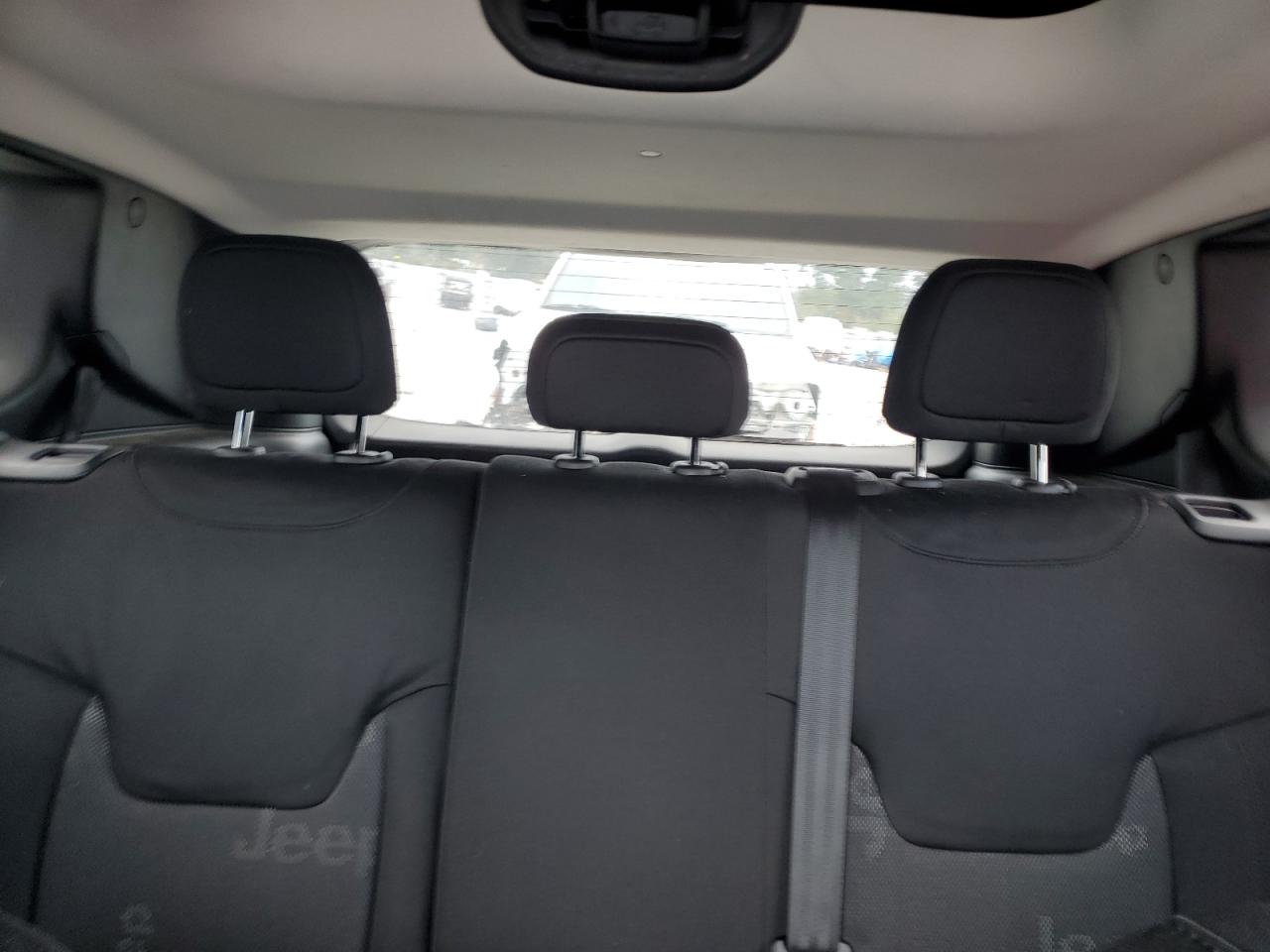 2017 Jeep Renegade Latitude VIN: ZACCJBBB2HPE44104 Lot: 81727765