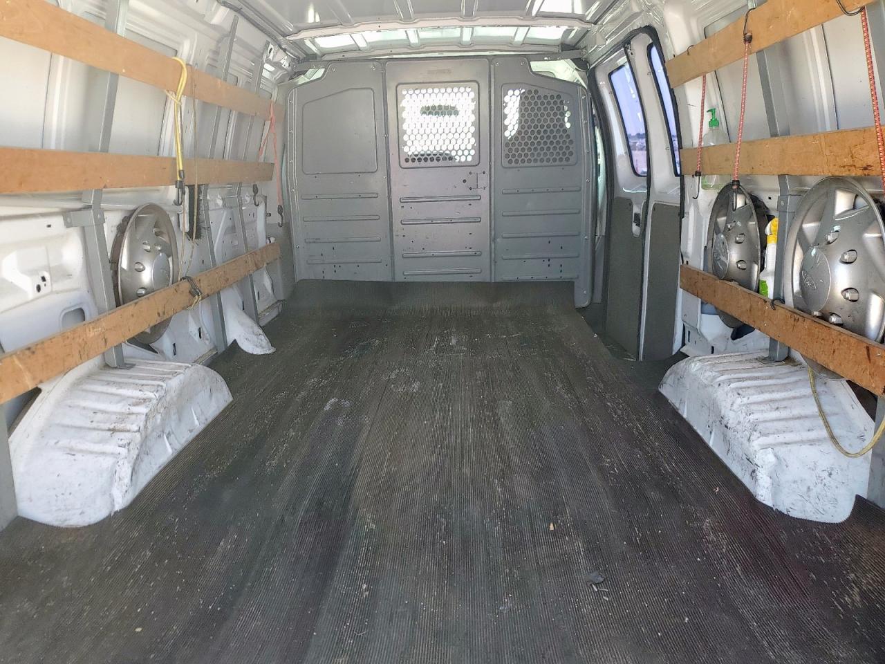 2014 Ford Econoline E250 Van VIN: 1FTNE2EW6EDA95552 Lot: 80106415