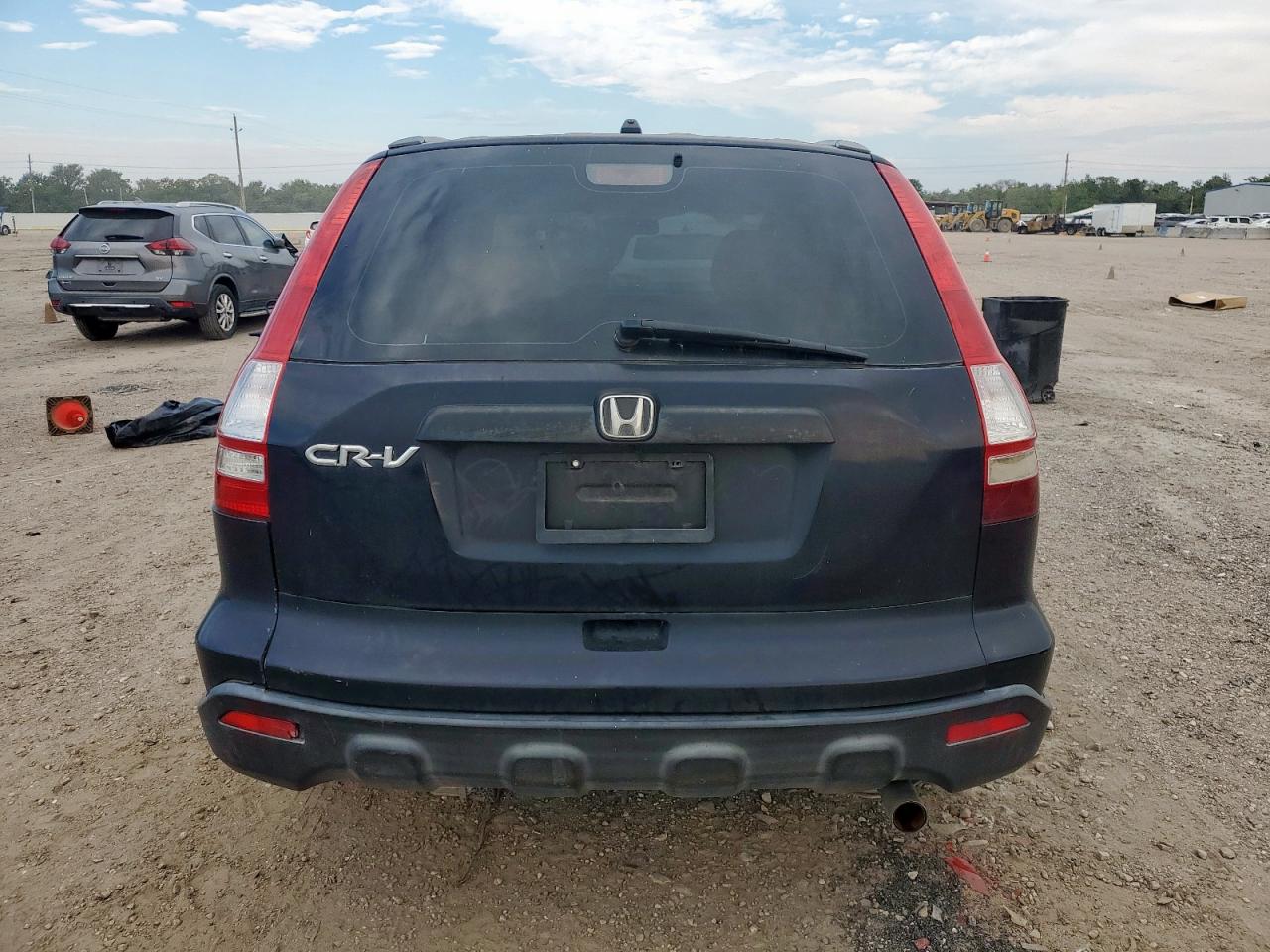 2008 Honda Cr-V Lx VIN: 3CZRE38358G708206 Lot: 81944165