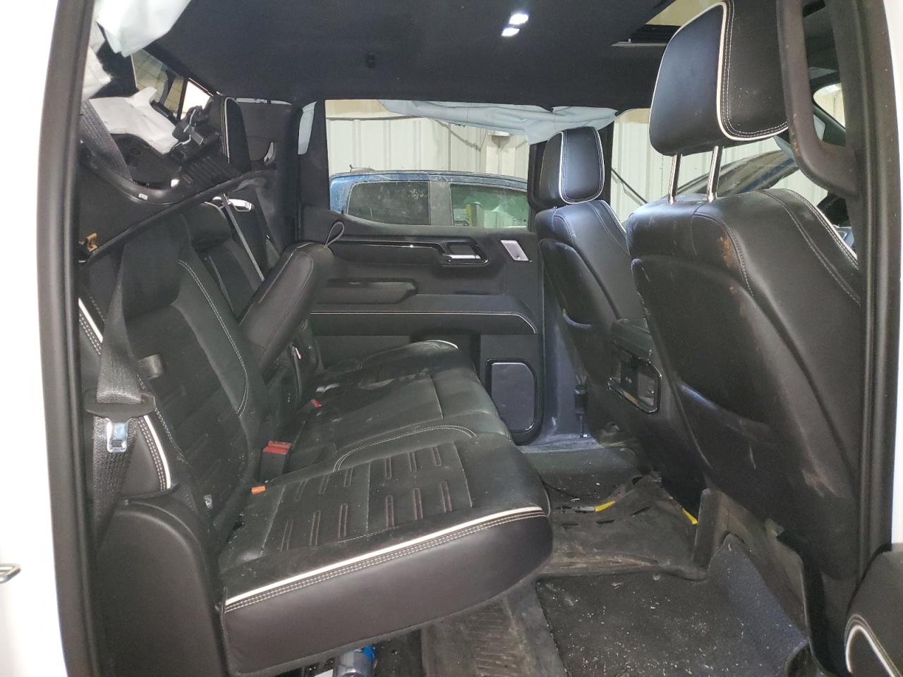 2022 GMC Sierra K1500 At4X VIN: 3GTUUFEL4NG536416 Lot: 84018275