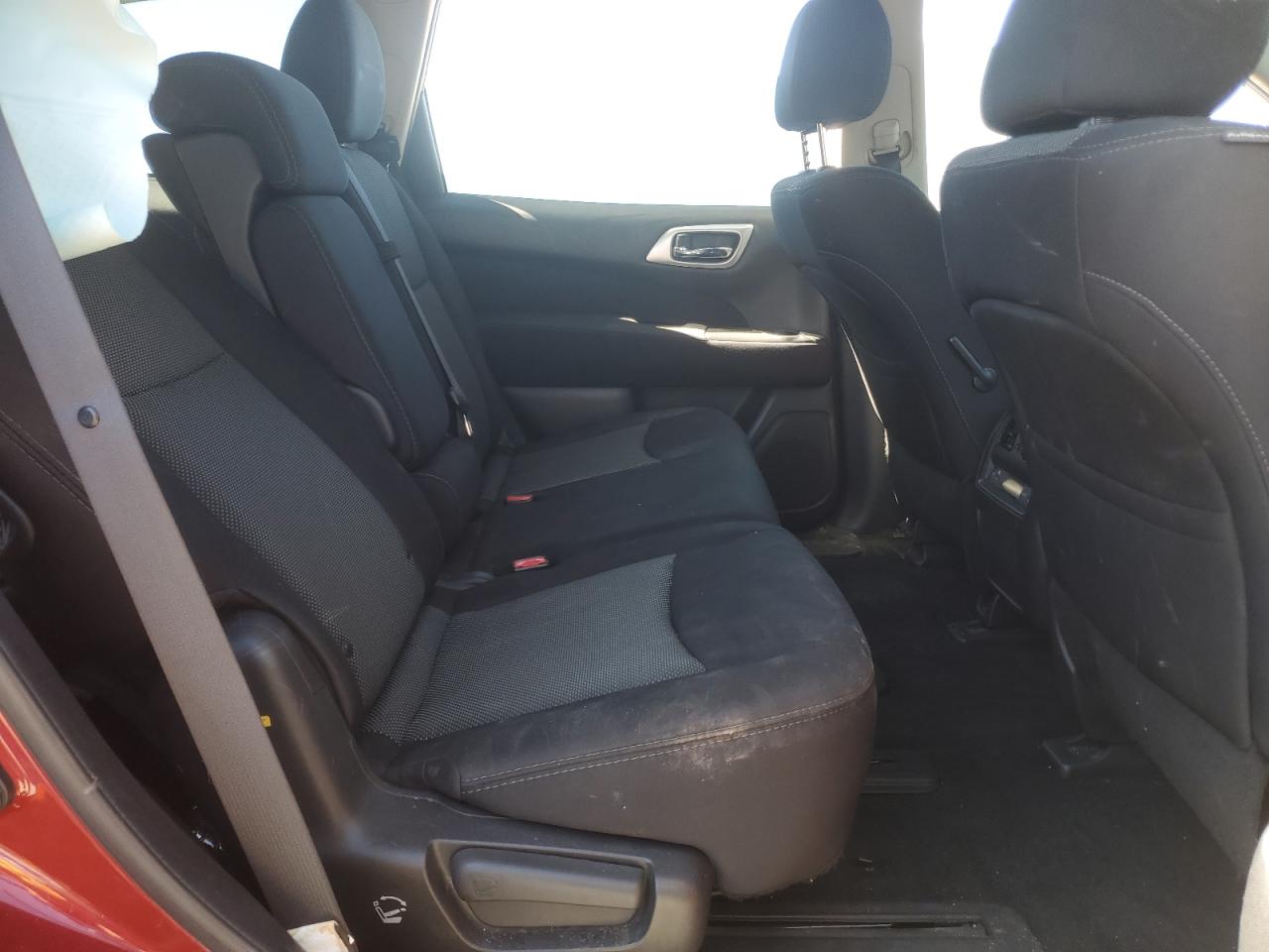 2017 Nissan Pathfinder S VIN: 5N1DR2MM5HC912872 Lot: 81947875