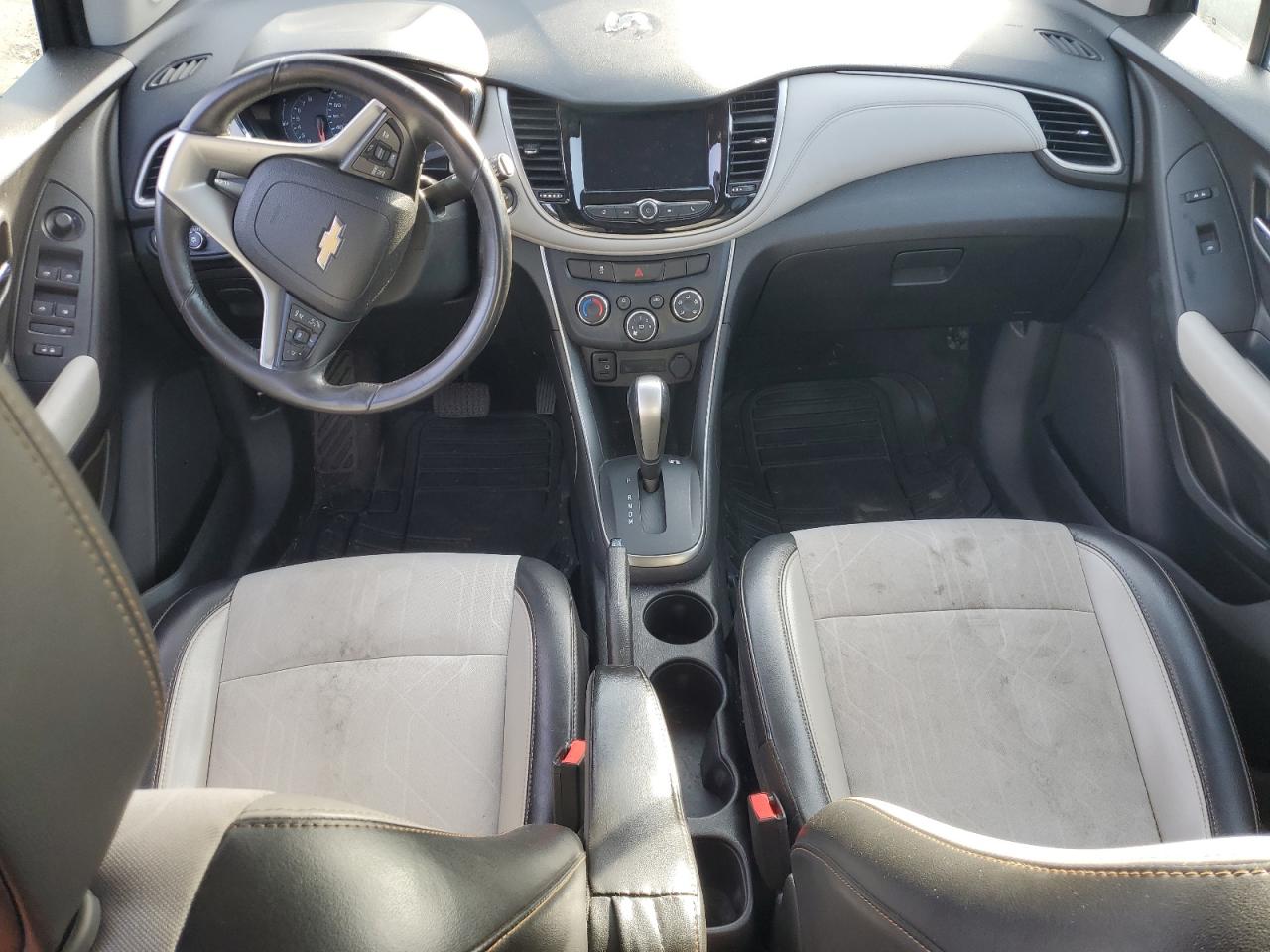 2018 Chevrolet Trax 1Lt VIN: 3GNCJLSB9JL325641 Lot: 84649435