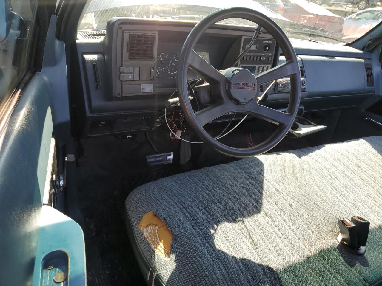 1994 Chevrolet Gmt-400 C1500 VIN: 1GCEC14ZXRZ174937 Lot: 80913115