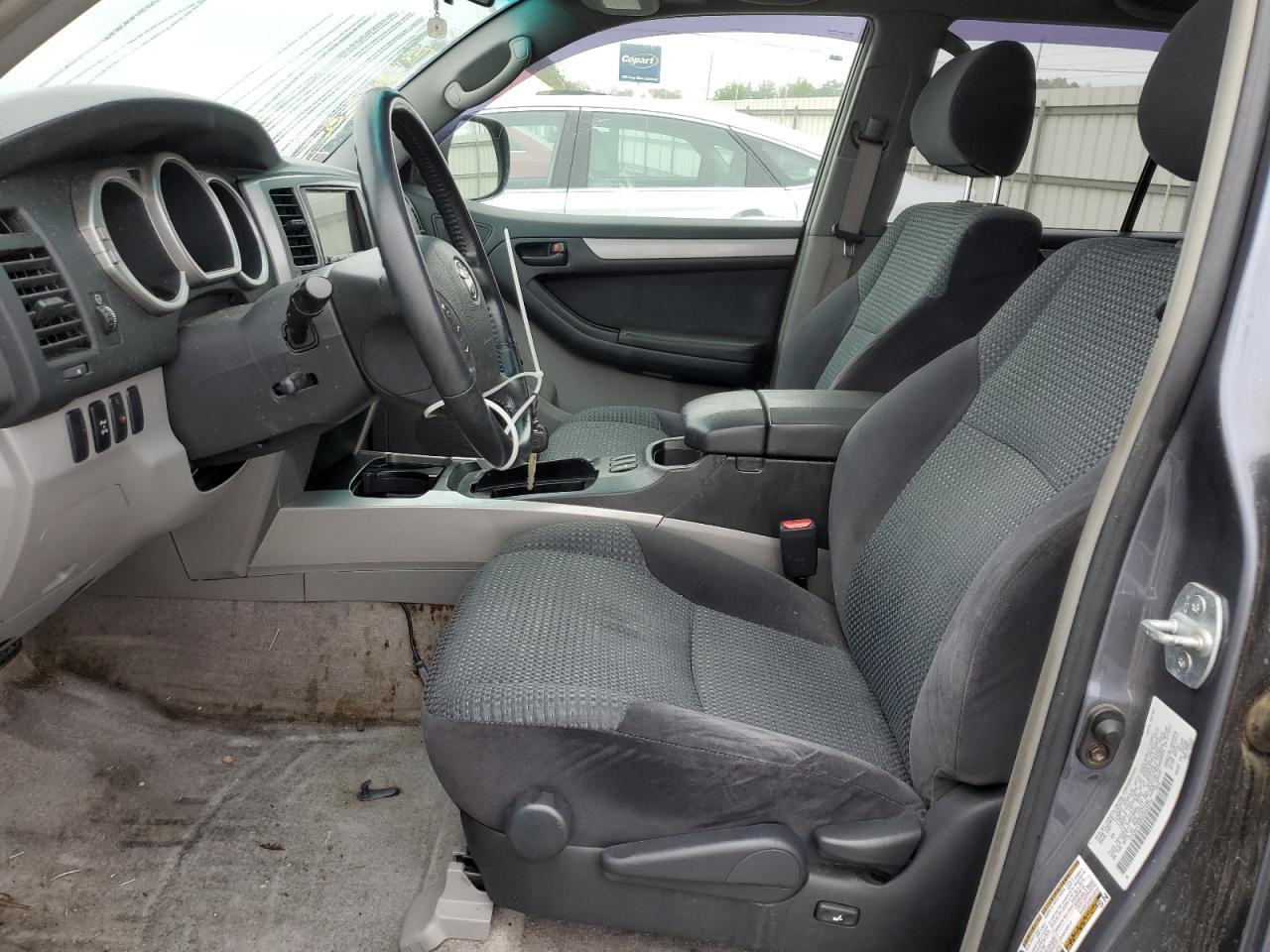 2004 Toyota 4Runner Sr5 VIN: JTEBU14R840043479 Lot: 82148235