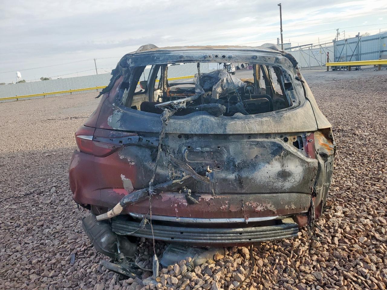 2019 Buick Enclave Essence VIN: 5GAERBKW0KJ319552 Lot: 81367625