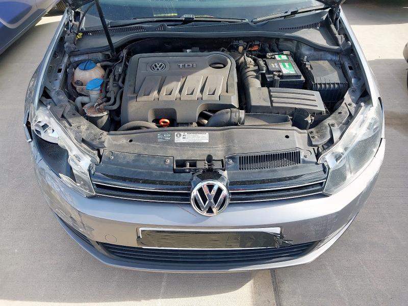 2010 VOLKSWAGEN GOLF SE TDI 140 S-A 