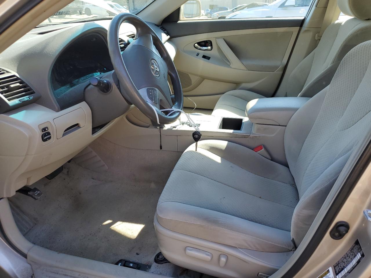 2009 Toyota Camry Base VIN: 4T1BE46K29U357093 Lot: 69989505